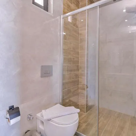 Caykoey 4 Bedroom Secluded 빌라
