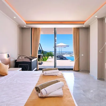 Caykoey 4 Bedroom Secluded 빌라