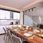 Caykoey 4 Bedroom Secluded Villa