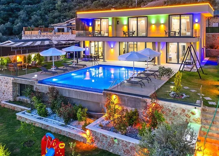 Caykoey 4 Bedroom Secluded *